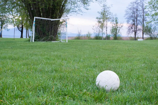 Beautiful White Ball Goal Net Grass Park Seebruck Chiemsee Bavaria — Stock Photo, Image