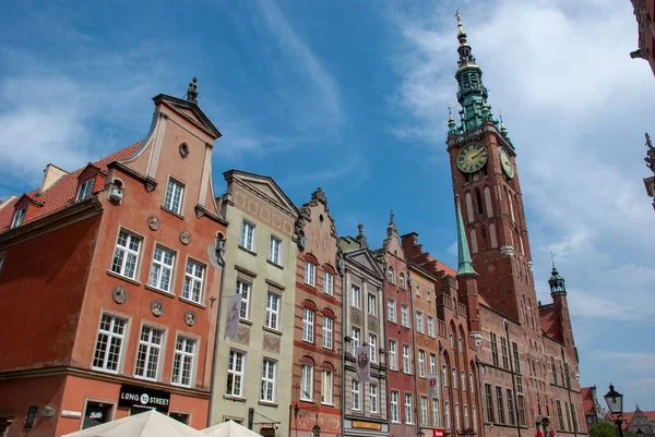 Historic Houses Street Tower Gdansk City Hall Poland —  Fotos de Stock