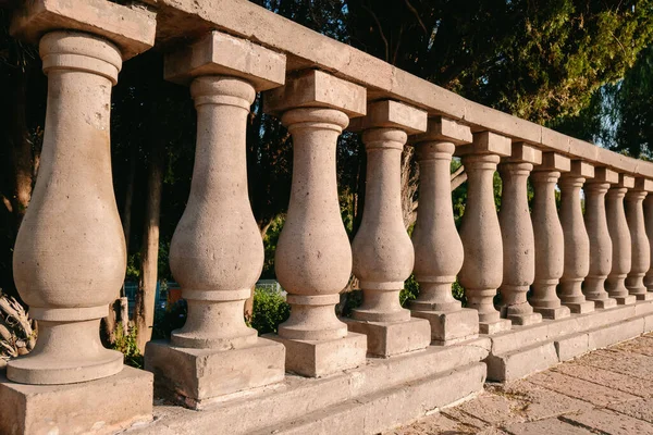 泰国风格的古代大理石栏杆 — 图库照片