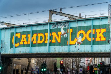 Londra 'daki ünlü Camden kilidinin yakın çekimi.