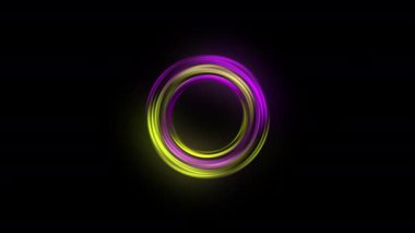 Siyah arkaplanda pembe ve sarı ışıkların soyut dairesel hareketi
