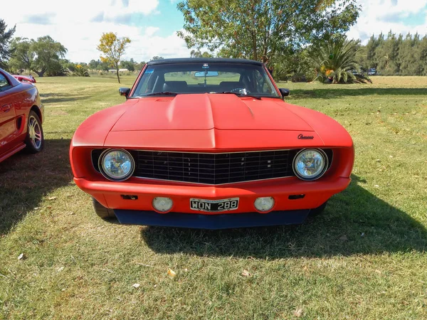 Viejo Deporte Rojo Chevrolet Camaro Ls7 Coupé Primera Generación 1969 — Foto de Stock