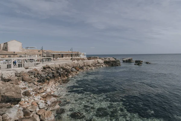 Beau Paysage Une Baie Bâtiments Anciens Marzamemi Sicile Italie — Photo