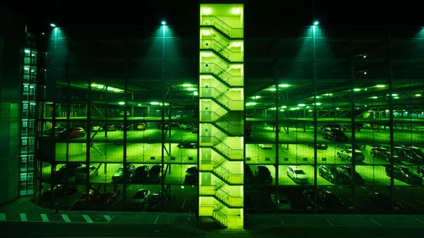 Blick Aus Der Vogelperspektive Auf Ein Großes Parkhaus Flughafen Düsseldorf — Stockfoto