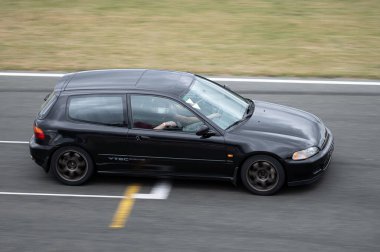 Honda Civic Eg5 yarış pistinde