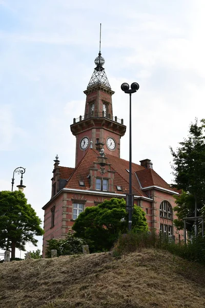 Een Verticaal Shot Van Een Oud Havenkantoor Dortmund Duitsland — Stockfoto
