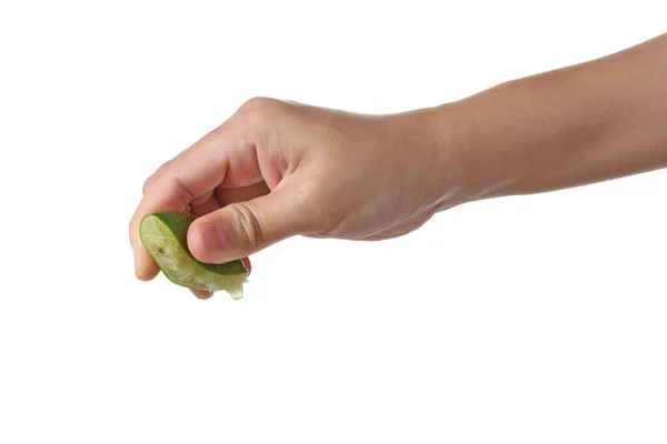 Uma Mão Masculina Apertando Limão Verde Isolado Fundo Branco — Fotografia de Stock