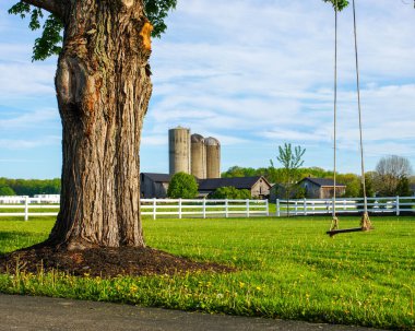 Hart 's Grove' daki ahır, aile tarafından işletilen bir köy ahırı düğün yeri ve etkinlik merkezi.