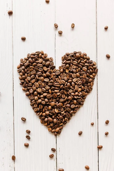 Colpo Vista Dall Alto Chicchi Caffè Tavolo Legno Bianco Forma — Foto Stock