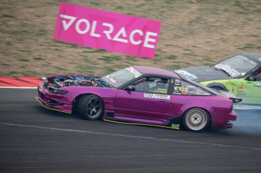 Nissan Silvia S13 Sileighty drifting on the race track