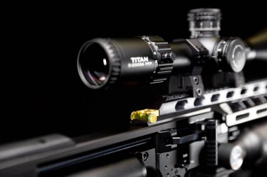 A closeup of the FX Airgun Impact M3 on the table