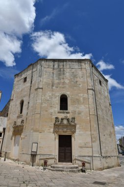 Galatina 'daki bir kilisenin cephesi, Lecce eyaletinin eski bir köyü.