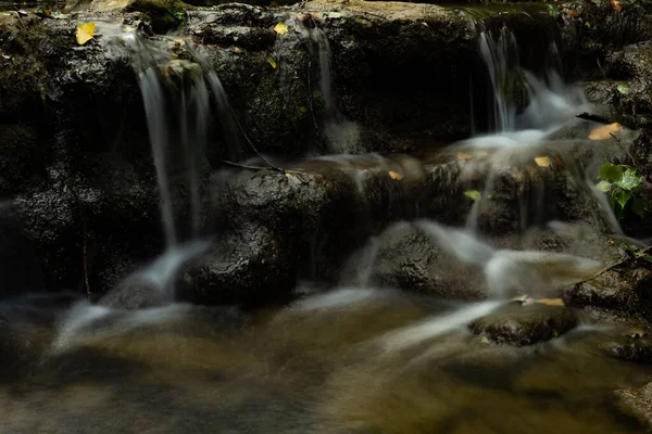 Waterfall Mountain River Silk Effect Crystal Clear Cool Water — Stock Photo, Image