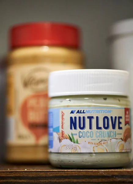 Closeup Shot Jar Allnutrition Brand Nutlove Coco Crunch Spread Wooden — Foto de Stock