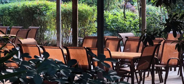 View Long Tables Chairs Outdoor Restaurant — Stok fotoğraf
