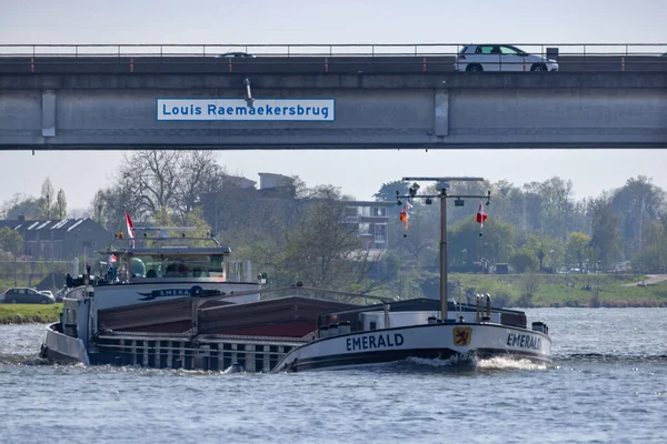 Cargo Boat River Maas Roermond Going Louis Raemaekers Bridge — Stock Photo, Image