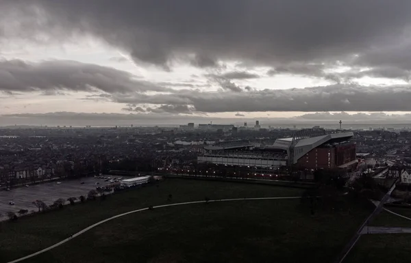 Drone Shot Green Landscape Stadium Background Cityscape Cloudy Sky — Stock Photo, Image