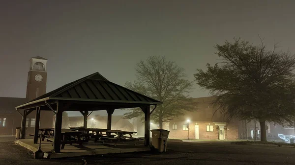 Gazebo Front Buildings Foggy Evening — Stock Photo, Image