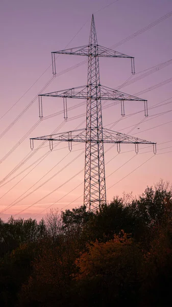 Vertical Shot Electricity Tower Purple Sunset Background — Stock Photo, Image