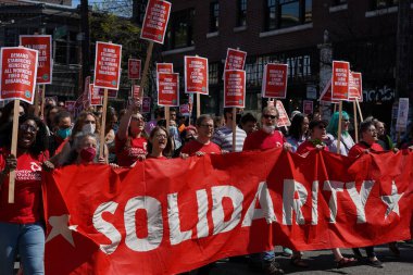 An activist's march at the Starbucks Worker Solidarity Rally, the USA