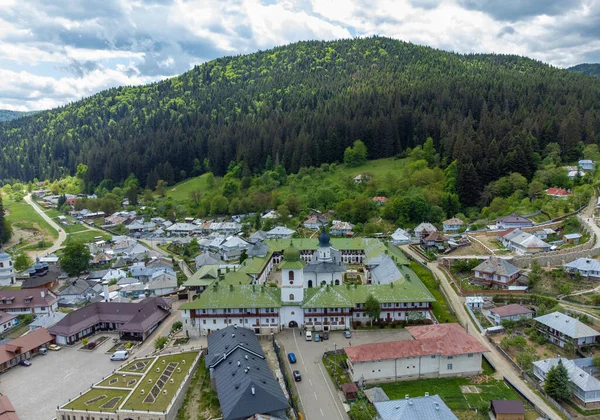 Mosteiro Agapia Romênia Visto Cima Verão Drone — Fotografia de Stock