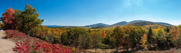 Panoramic View New England Fall Foliage Mountains Bright Sky Background — Stock Photo, Image