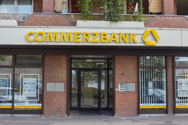 Entrée Une Banque Dans Centre Ville Allemagne — Photo