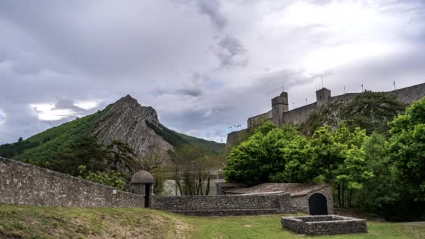 Fransa Daki Citadelle Sisteron Zaman Aşımına Uğramış Görüntüleri Kasvetli Bir — Stok video