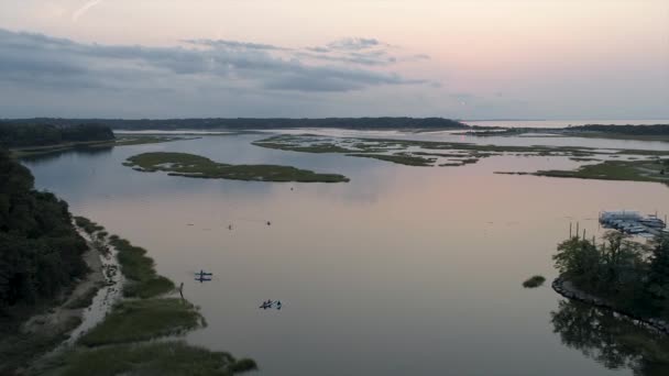 High Angle View Kayaks Stony Brook Harbor Usa — Stockvideo