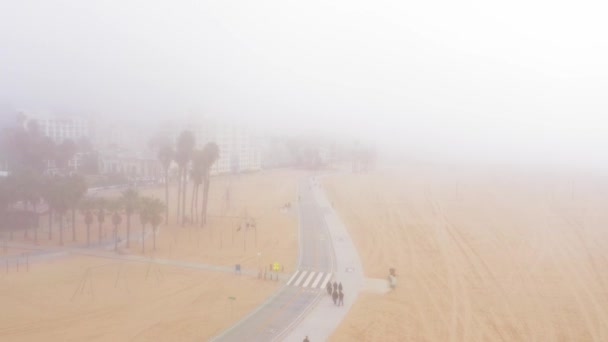 Uma Bela Vista Cais Santa Monica Califórnia Denso Nevoeiro — Vídeo de Stock