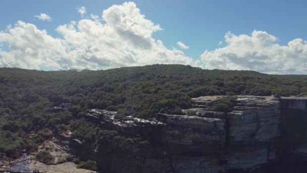 Beautiful Drone Footage Green Cliffs Blue Sky Australia — Stockvideo
