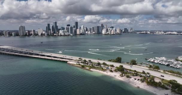 Miami Beach Sunrise Water Ocean High Rise Downtown Boat Yacht — Video Stock