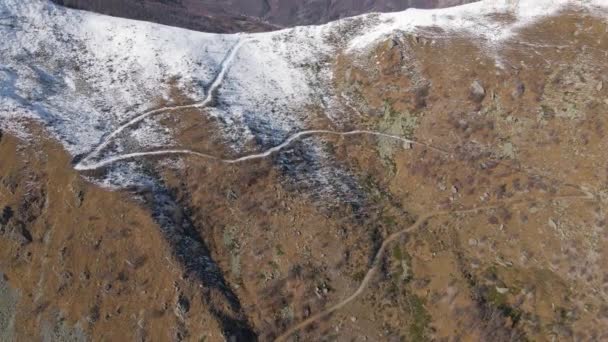 Een Prachtig Uitzicht Italiaanse Alpen Onder Blauwe Lucht Een Koude — Stockvideo