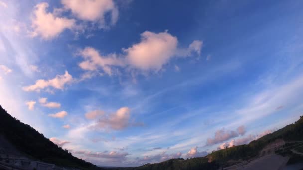 Timelapse Cloud Skies Midday Evening Hill — Wideo stockowe