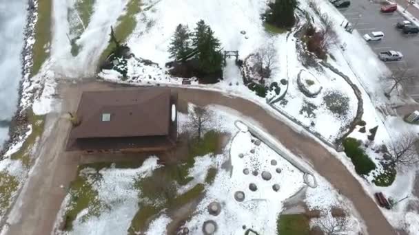 Парк Наследия Барри Зимой Замерз Беспилотником — стоковое видео
