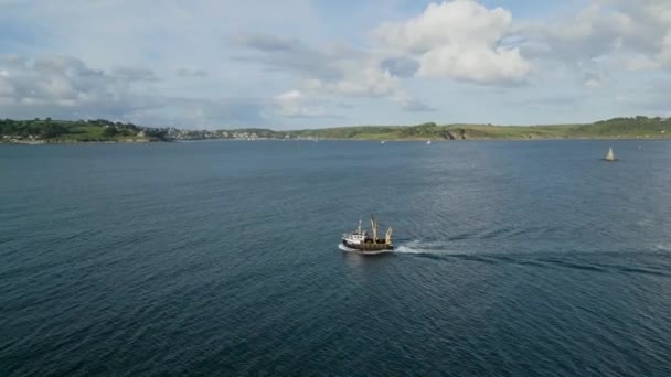 Drone Shot Fishing Boat Falmouth Bay Cornwall — Stockvideo