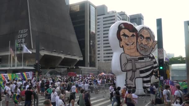 Inflatable Doll Banner President Jair Bolsonaro Lula Candidates Opposing Government — Video Stock