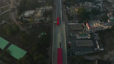 Rawalpindi Pakistan metro istasyonunun hava görüntüsü