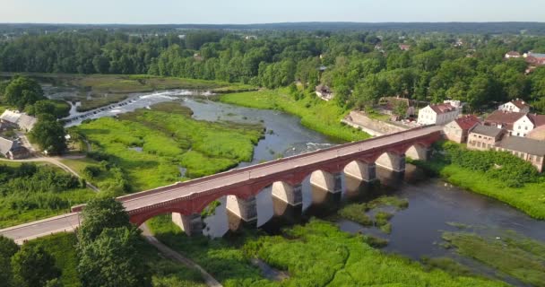 Kuldiga Historical Red Brick Bridge Venta River 3Rd Longest Brick — Stockvideo