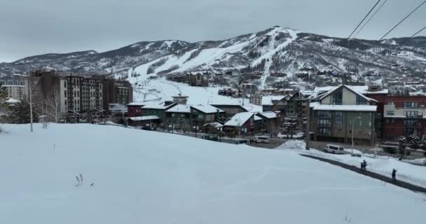 Beautiful Bird Eye View Winter City Snowy Mountains Background — Video Stock