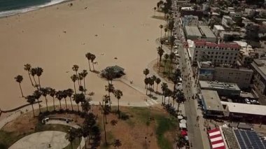 A beautiful view of a sandy beach near an ocean
