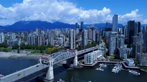 Aerial View Burrard Bridge Granville Island Vancouver Canada — Vídeos de Stock