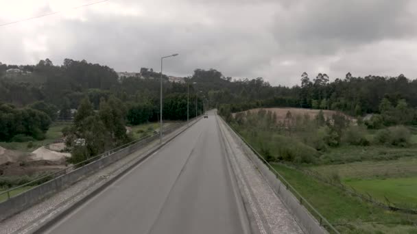 Aerial View Road Riding Cars Forest — Wideo stockowe