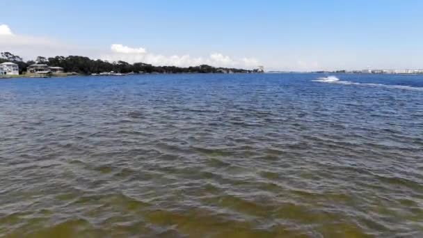 Speedboat Moving Leaving White Trail Destin Florida — Stock Video