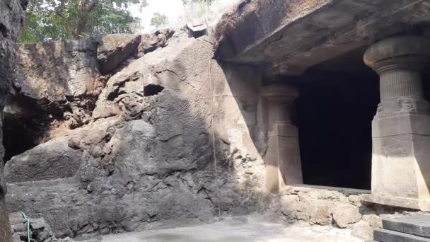 Tourist Hot Spot Elephanta Caves One Oldest Rock Cut Structures — Stockvideo