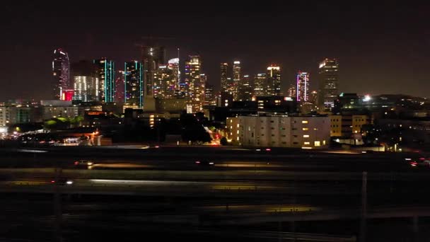 Вночі Центрі Лос Анджелеса Відкривається Чудовий Краєвид — стокове відео
