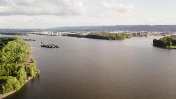 Aerial View Columbia River Waterways — Vídeo de Stock