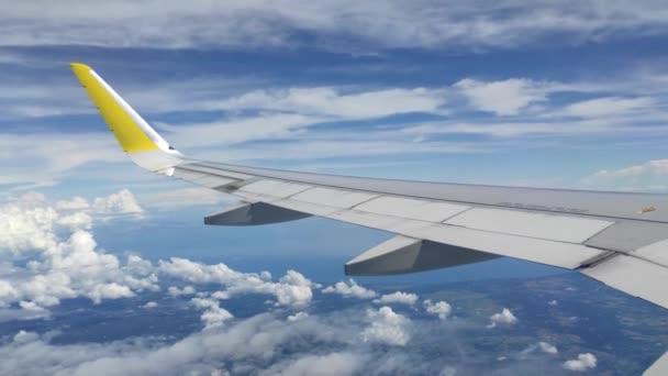 Beautiful View Airplane Wing Flying White Puffy Clouds — Stockvideo