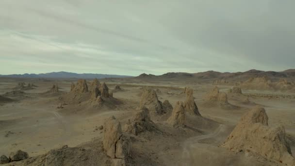 Trona Pinnacles Tufa Spires California — Stok Video