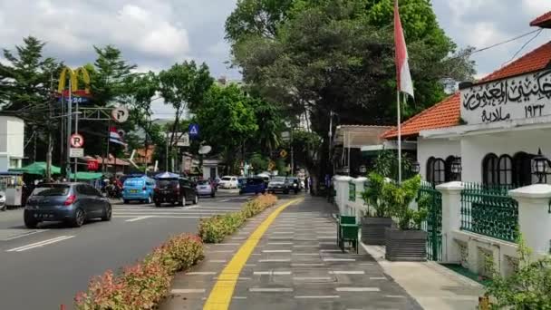 Coches Conducción Yakarta Centro — Vídeo de stock